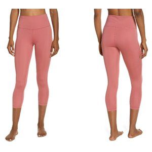 NWOT Zella Crop Leggings